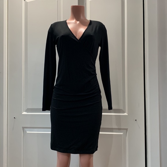 Banana Republic Black Long Sleeve V Neck Mini Dress - Picture 1 of 11